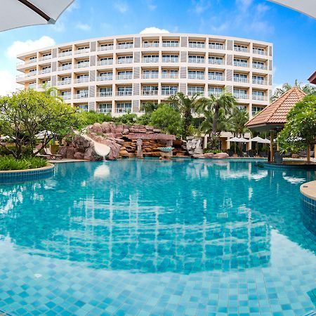 Nova Platinum Hotel Pattaya Luaran gambar