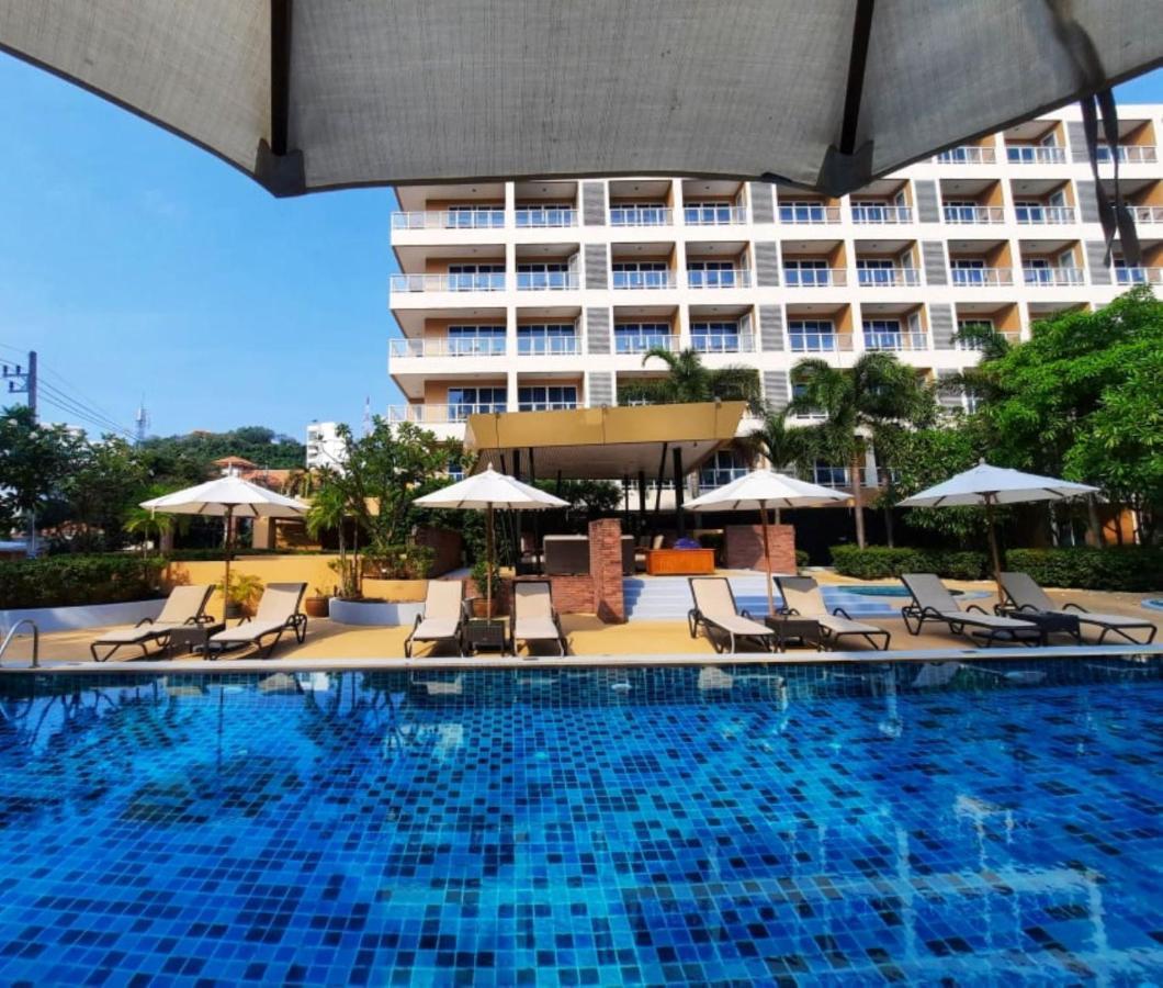 Nova Platinum Hotel Pattaya Luaran gambar