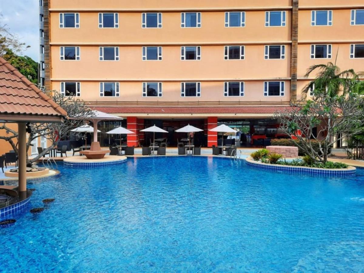Nova Platinum Hotel Pattaya Luaran gambar