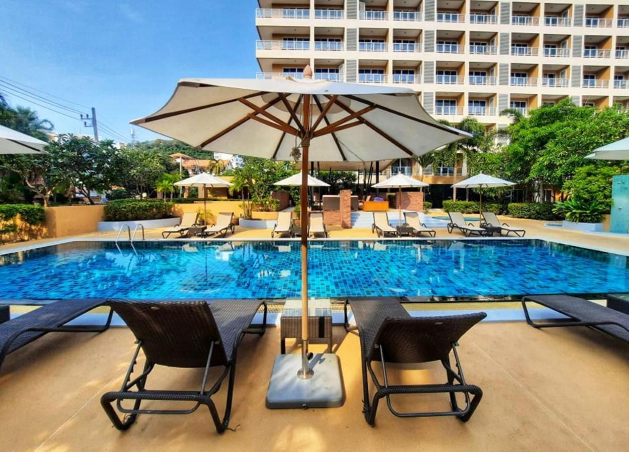 Nova Platinum Hotel Pattaya Luaran gambar