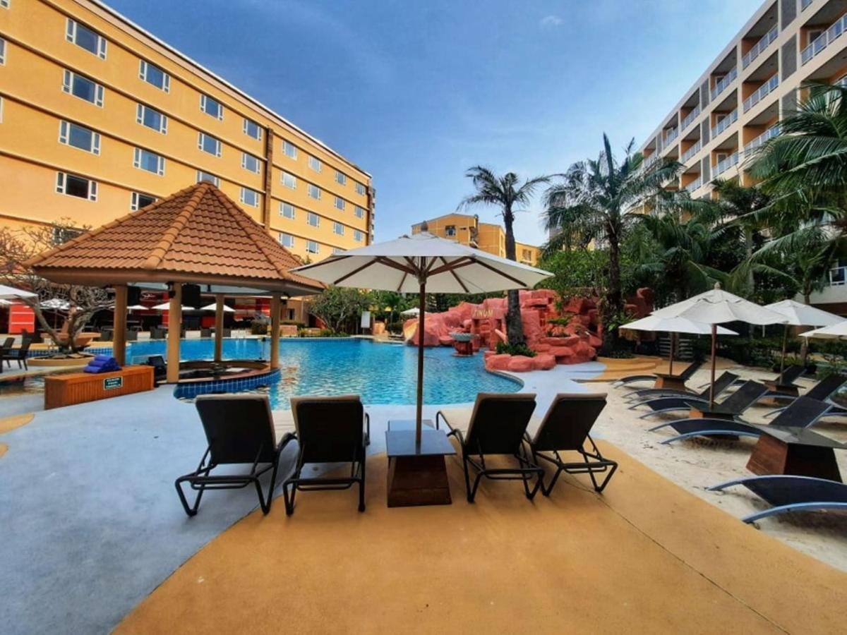Nova Platinum Hotel Pattaya Luaran gambar