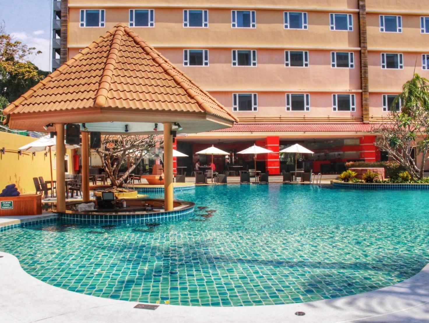 Nova Platinum Hotel Pattaya Luaran gambar