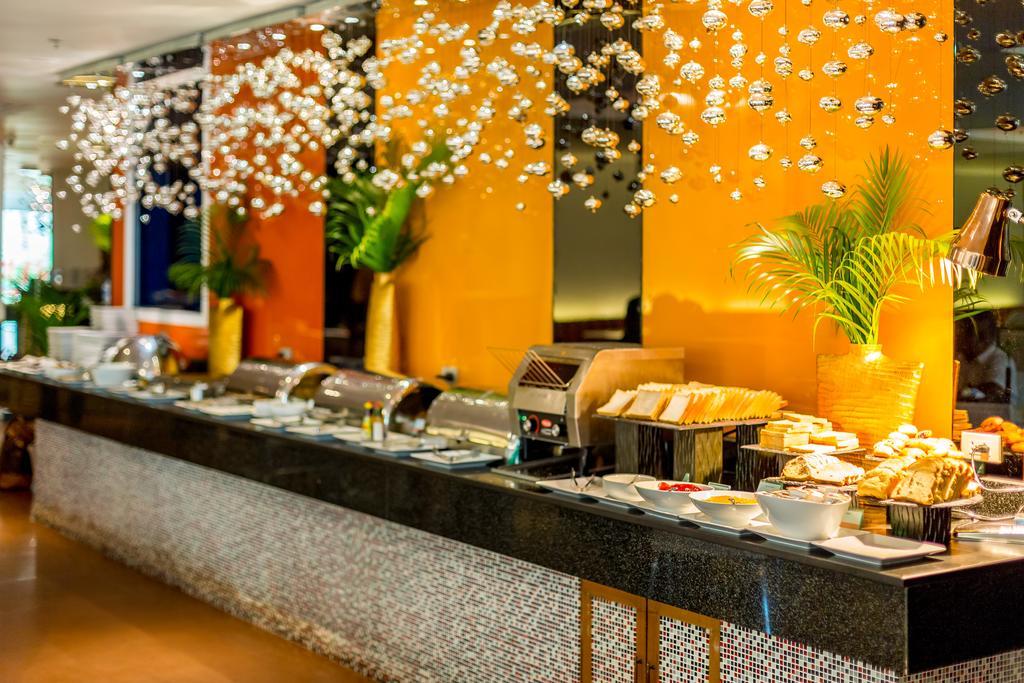 Nova Platinum Hotel Pattaya Luaran gambar